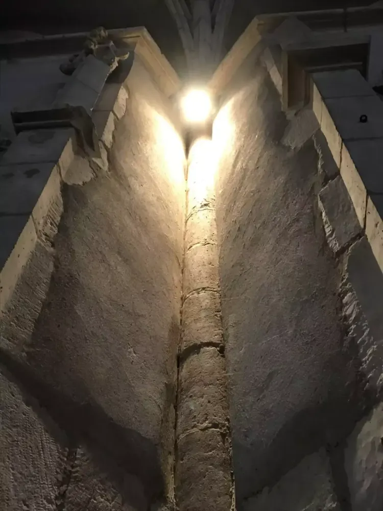 Magnétiseur à domicile à Porte des Pierres Dorées
